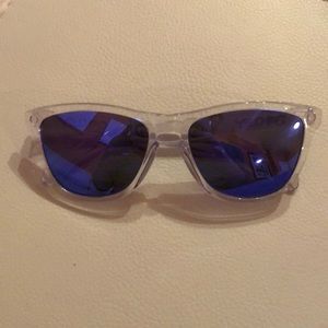 Oakley frogskin sunglasses